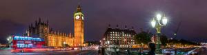 Pont de Westminster et Big Ben de nuit à Londres en Réalité Virtuelle